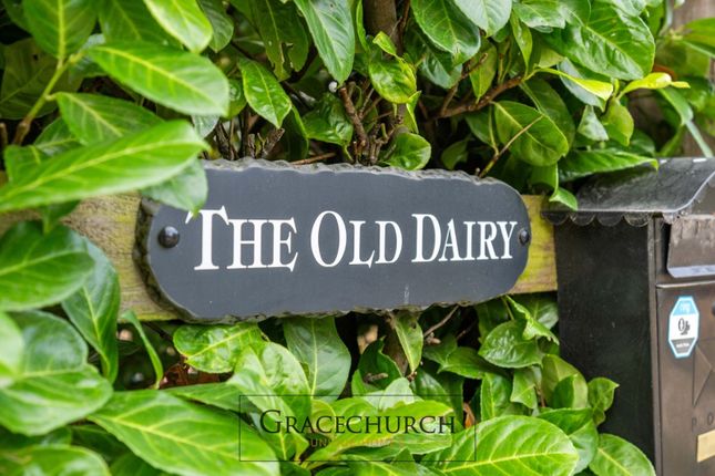 The Old Dairy, St Leonards Road, Nazeing photo 4