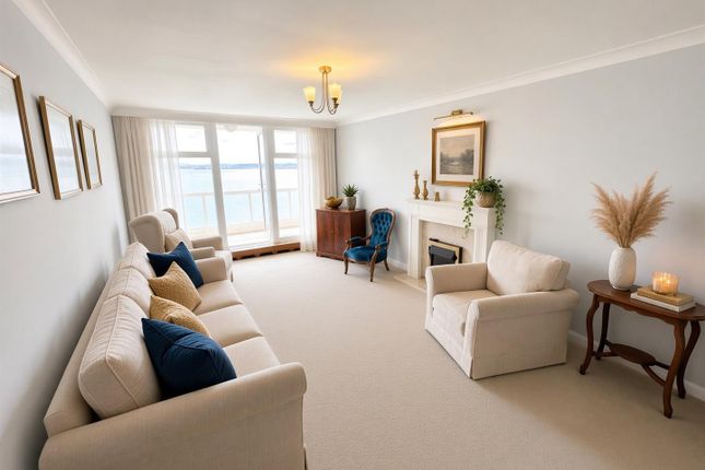 Flat 2B, Imperial Court, Torquay photo 2
