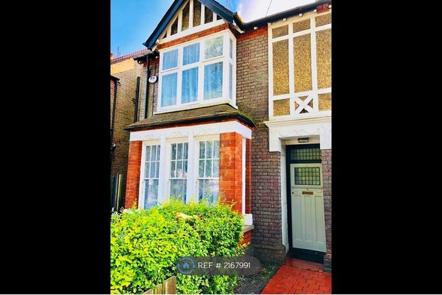 Thumbnail Semi-detached house to rent in Alexandra Avenue, Luton