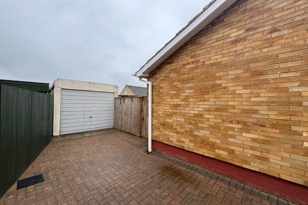Bungalow to rent in Angrove Close, Middlesbrough
