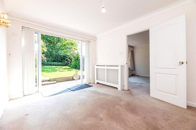 43, Amber Heights, Derbyshire photo 4