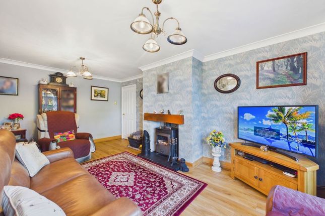 1, Meadowfields, Whitby photo 2