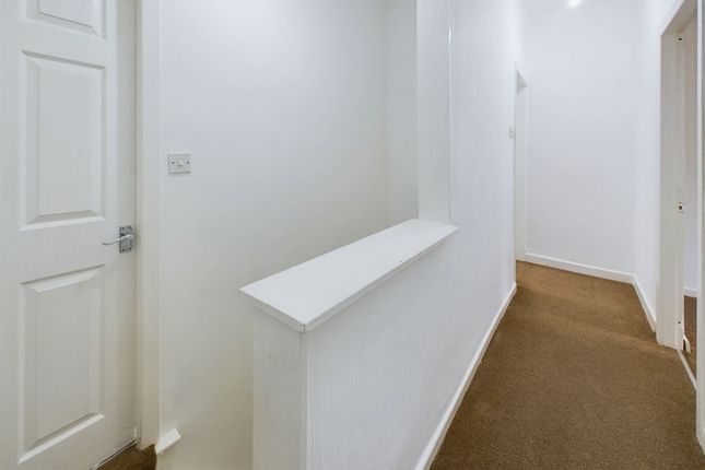 8 New Wellington Street, Blackburn photo 4
