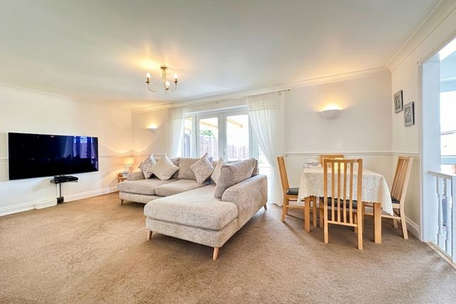 20 Martindale Avenue, Basildon photo 4