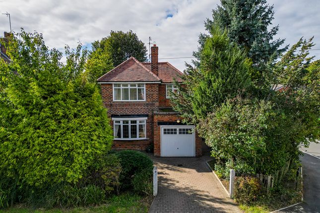 3-bed detached on Westfield House, Westfield Lane, North Ferriby, £325,000