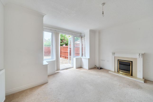 1, Avill Crescent, Somerset photo 2