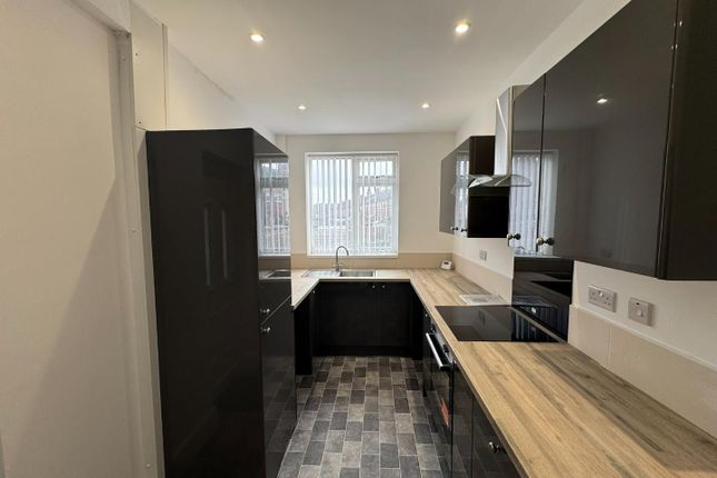 43, Beancroft Road, Castleford photo 2