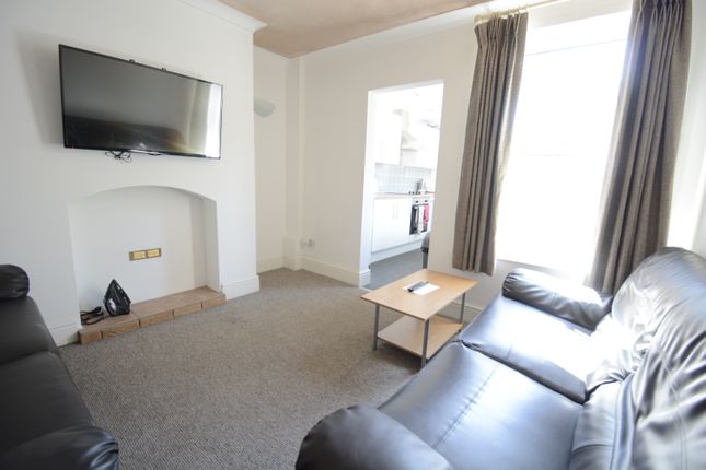 Room to rent in Burton Road, Lincoln