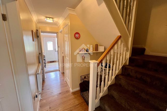 166, Plantation Hill, Worksop photo 3