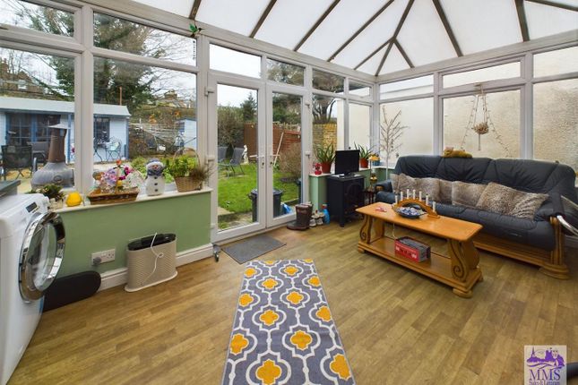 Semi-detached bungalow for sale in Cuxton Road, Strood, Rochester