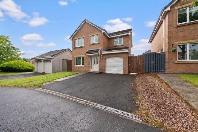 107, Mallace Avenue, Bathgate photo 2