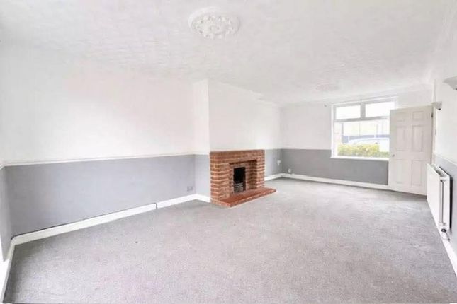 516, Laceby Road, Grimsby photo 4