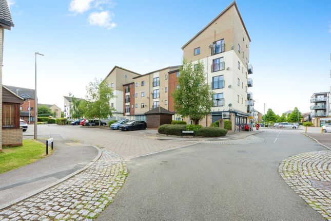 Thumbnail Flat for sale in Laxfield Drive, Broughton, Milton Keynes