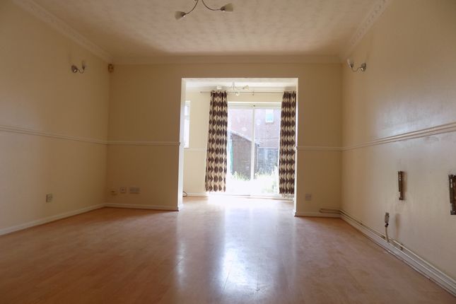 Thumbnail Terraced house to rent in Constable Close, Houghton Regis, Dunstable, Bedfordshire