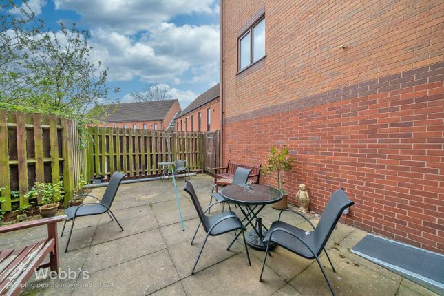 1-bed flat on Price Street, Cannock, £70,000
