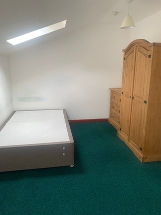 Shared accommodation to rent in Francis Street, Brynmill, Swansea