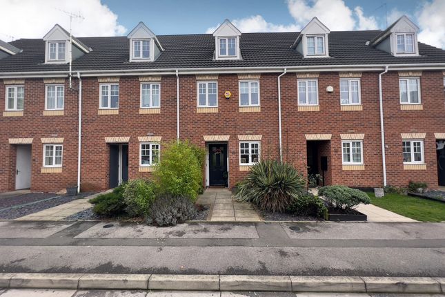 Thumbnail Town house for sale in Kings Walk, Mansfield