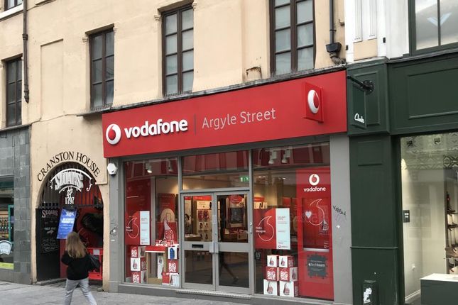 Retail premises to let in Argyle Street, Glasgow