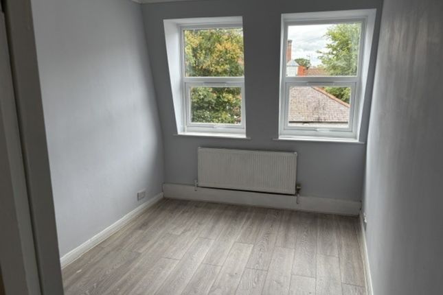 6, Hallmark House, Reedham Road, Burnham photo 3