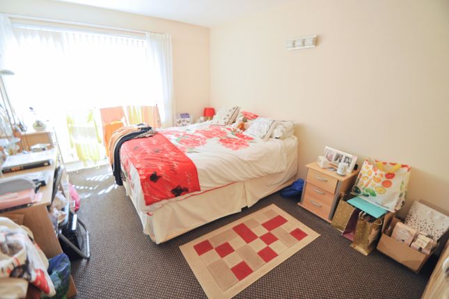 Flat for sale in The Banks, Burbo Way, Wallasey