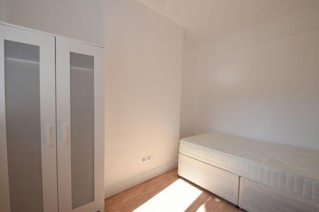 Rhymney Street, Cardiff photo 3