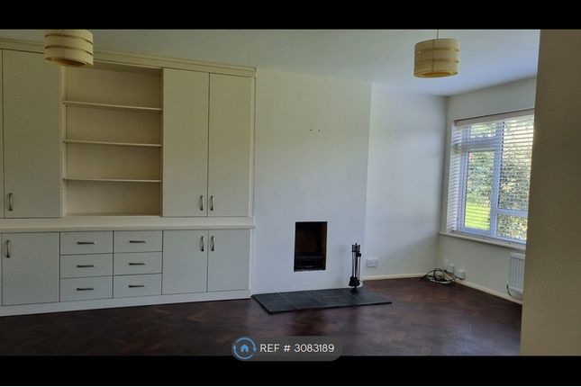 Little Chalfont, Amersham photo 4