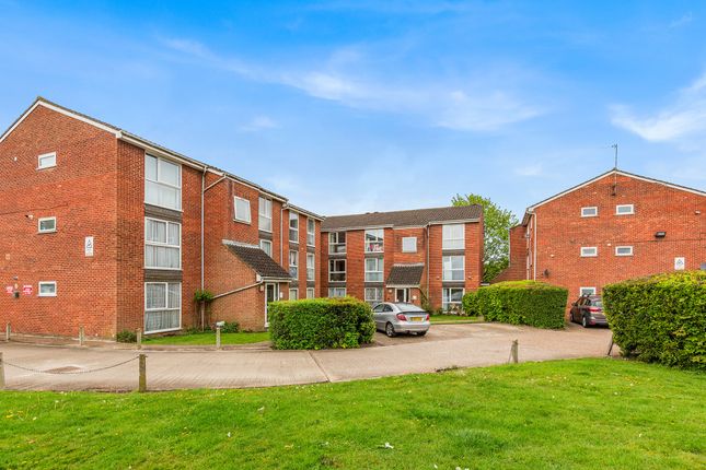 Flat to rent in Shurland Avenue, Barnet