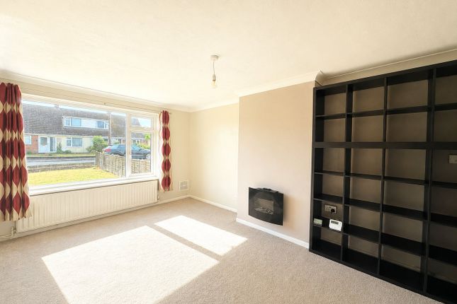 10, Ash Grove, Colchester photo 4