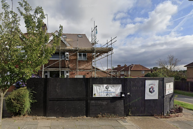 4-bed house on The Rise, Uxbridge, £850,000