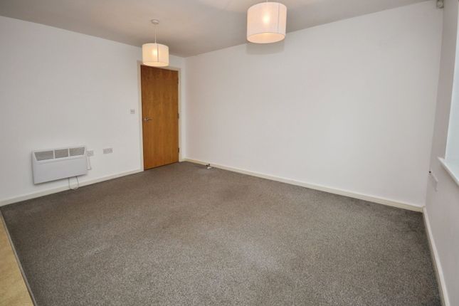 17, Mill Court Drive, Manchester photo 4