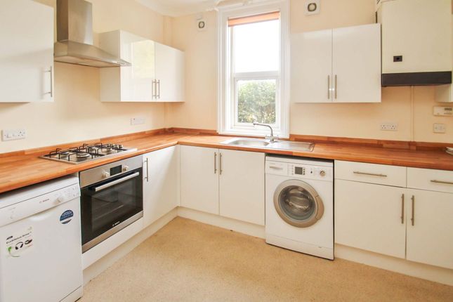 20 Heron Court Road, Bournemouth photo 2