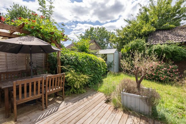 3, Wildcroft Drive, Dorking photo 3