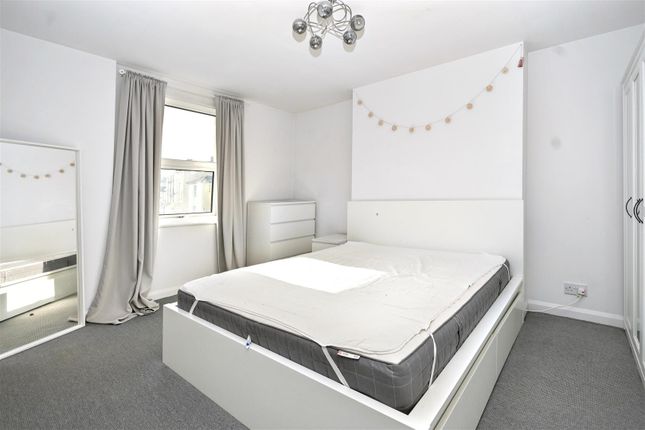 Flat 4, 55, Pevensey Road, Eastbourne photo 4