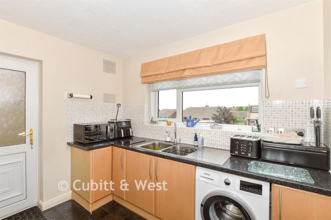 3-bed semi-detached on 73, Batemans Road, Brighton, £450,000
