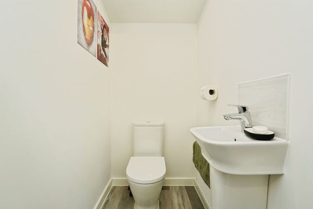 30, Emerald Drive, HEREFORD photo 4