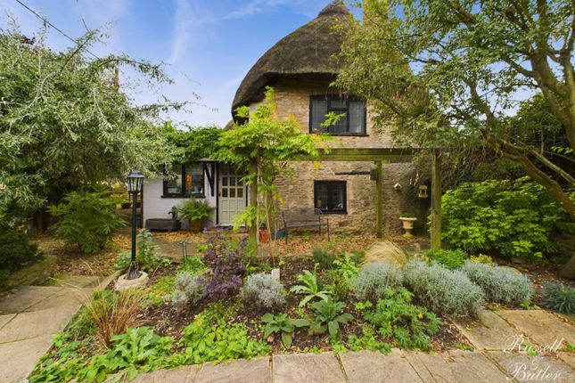Cottage for sale in Newton Purcell, Buckingham