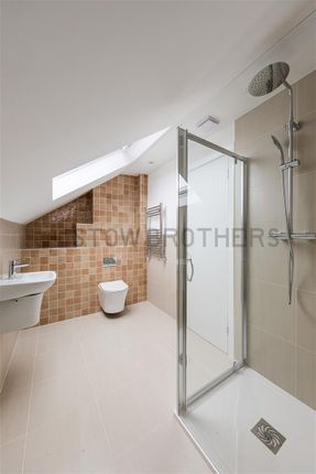 Flat 3, 2, Valentines Road, Ilford photo 4