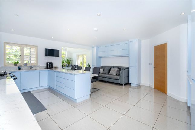 3, Hunters Court, Sleaford photo 4