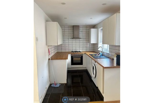Woodland Drive, North Anston, Sheffield photo 4