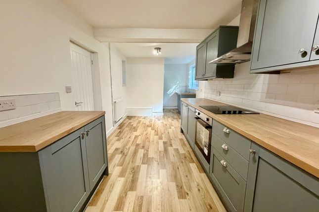 21 Powells Terrace, New Tredegar photo 2