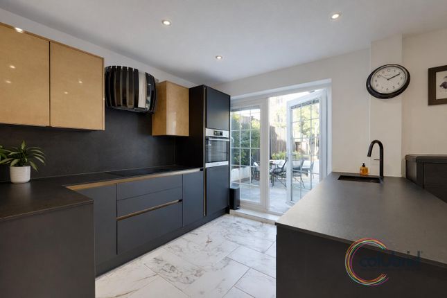 64, Victoria Road, Stanford-le-Hope photo 4