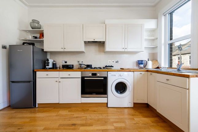 Flat for sale in Ravensworth Road, London