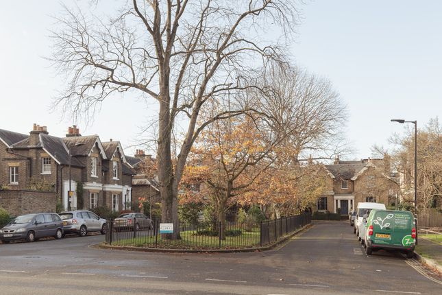 7, Lyndhurst Square, Peckham Rye photo 2
