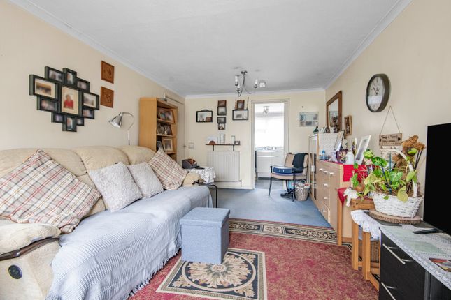 12, Stephens Way, St. Albans photo 4