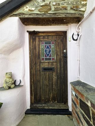 Little Dinnicombe,, Week Saint Mary, Cornwall photo 3