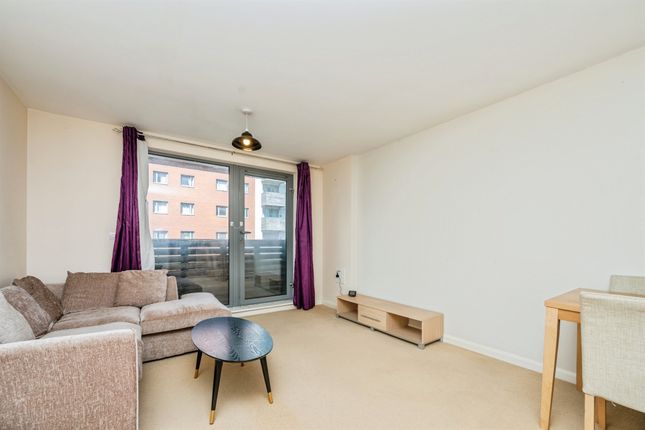 Apartment 10, Skyline, 165, Granville Street, Birmingham photo 4