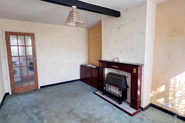 28, Chenies Close, Coventry photo 4