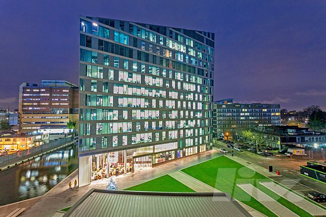 605, Merchant Square, London photo 2
