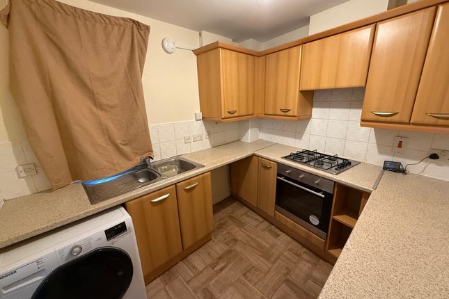 4, Bilston photo 4