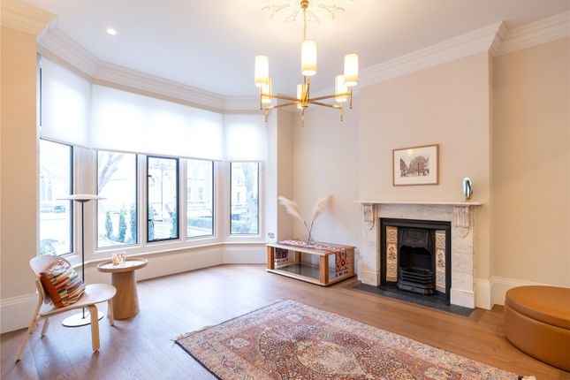 63, Rosslyn Hill, London photo 3
